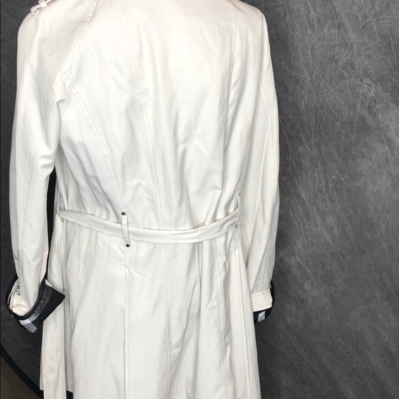 Johnston and Murphy Trench Coat - Picture 8 of 8